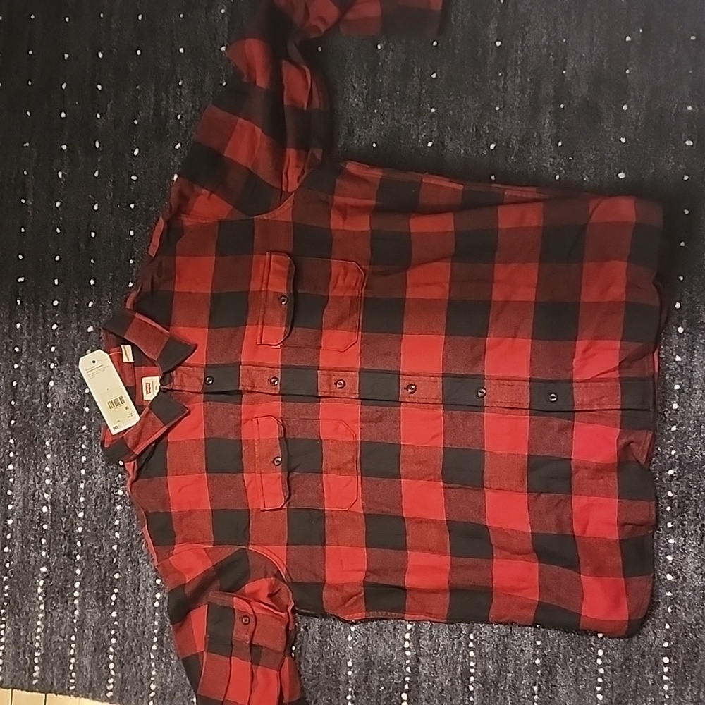 Flannels shirt from Levi's Size XXL Black and Red